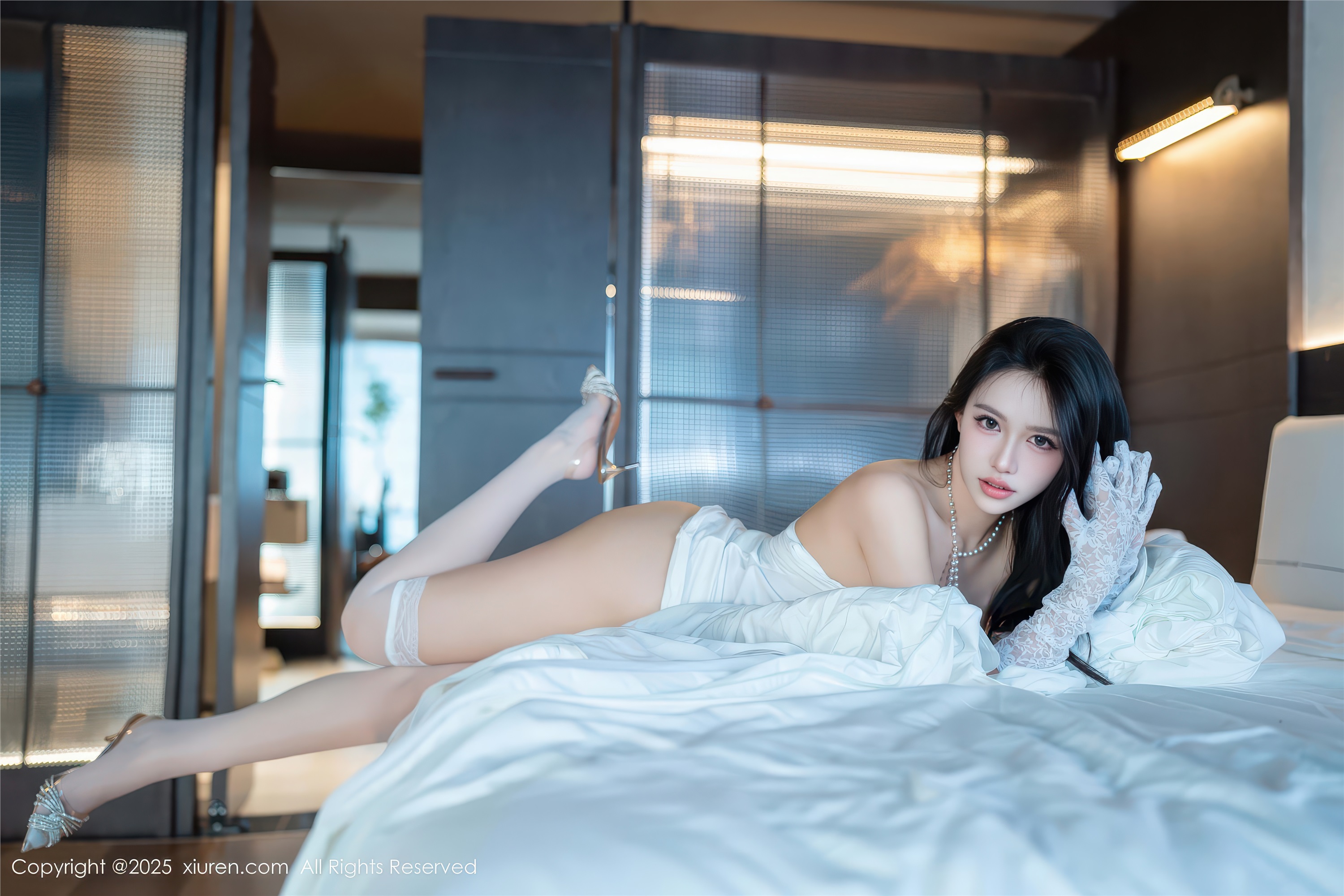 Xiuren秀人网 2025.12.18 NO.11124 shelly诗莉